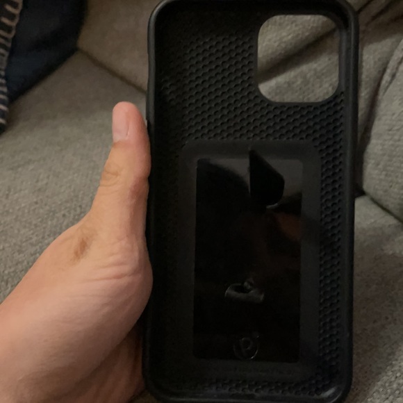 It’s a loopy case iPhone 11pro - Picture 3 of 3
